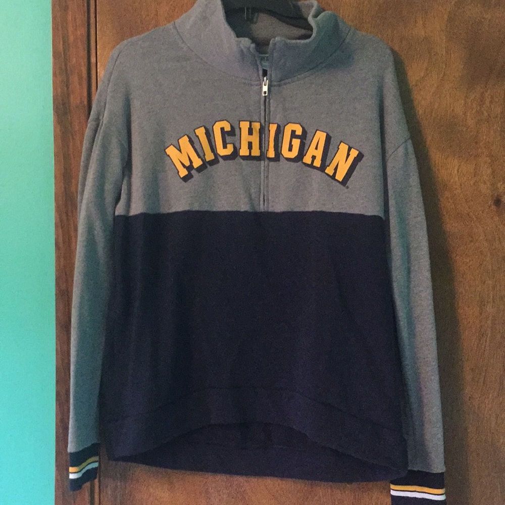 PINK Michigan quarter zip